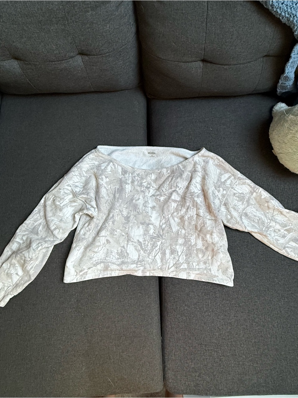 Hollister Camo Off The Shoulder Crew